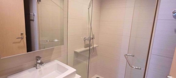 2 bedrooms Condo in Siri at Sukhumvit Bangkok, Thailand No. 32516 2