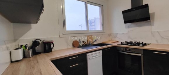 Квартира с 4 спальнями в Жуэ-ле-Тур, Франция № 100081 11