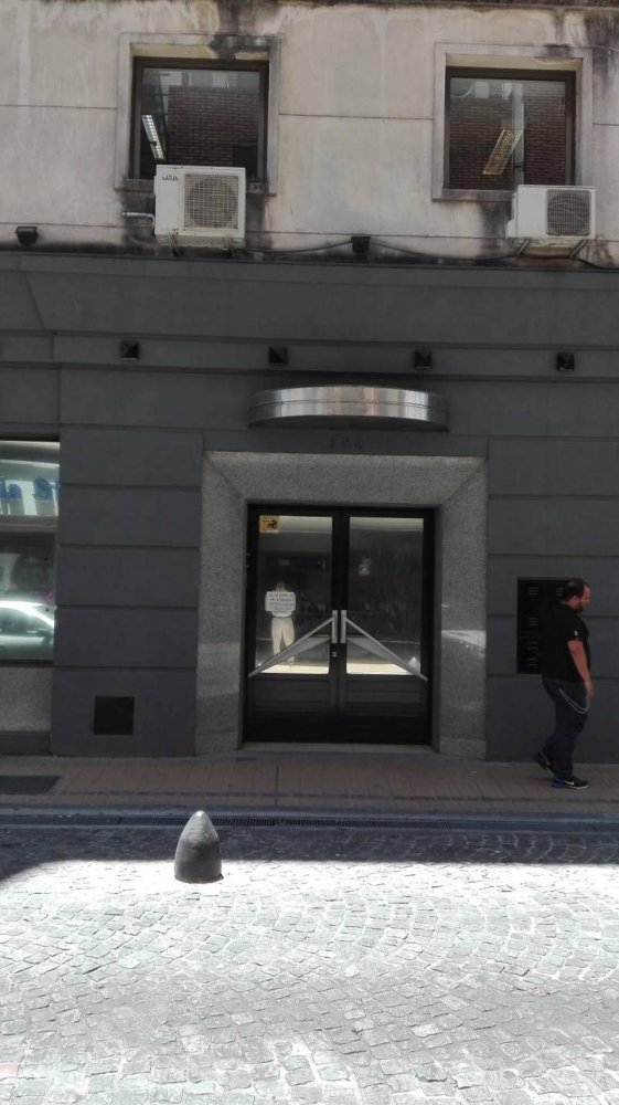  بناية في Buenos Aires, Argentina 1500متر مربع رقم 108883