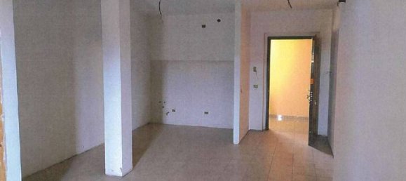 Apartamento T1 em Cassano Magnago, Italy N.º 3238 5