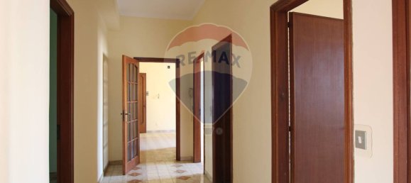 3 Schlafzimmer Wohnung in Lentini, Italy, Nr. 380113 29