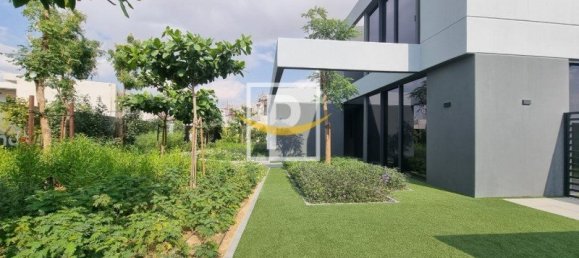 4 bedrooms Townhouse in Tilal City, UAE No. 10437 3