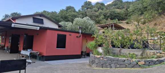 7 bedrooms House in Bronte, Italy No. 362752 2