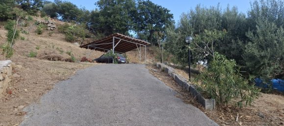 7 bedrooms House in Bronte, Italy No. 362752 3