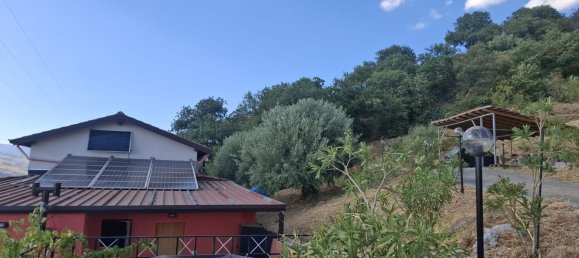 7 bedrooms House in Bronte, Italy No. 362752 6