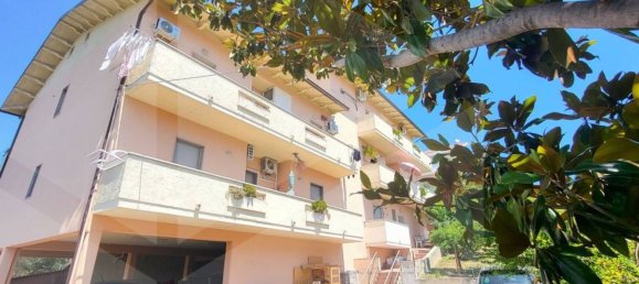 5-Zimmer Wohnung in Pescara, Italy, Nr. 32274 18