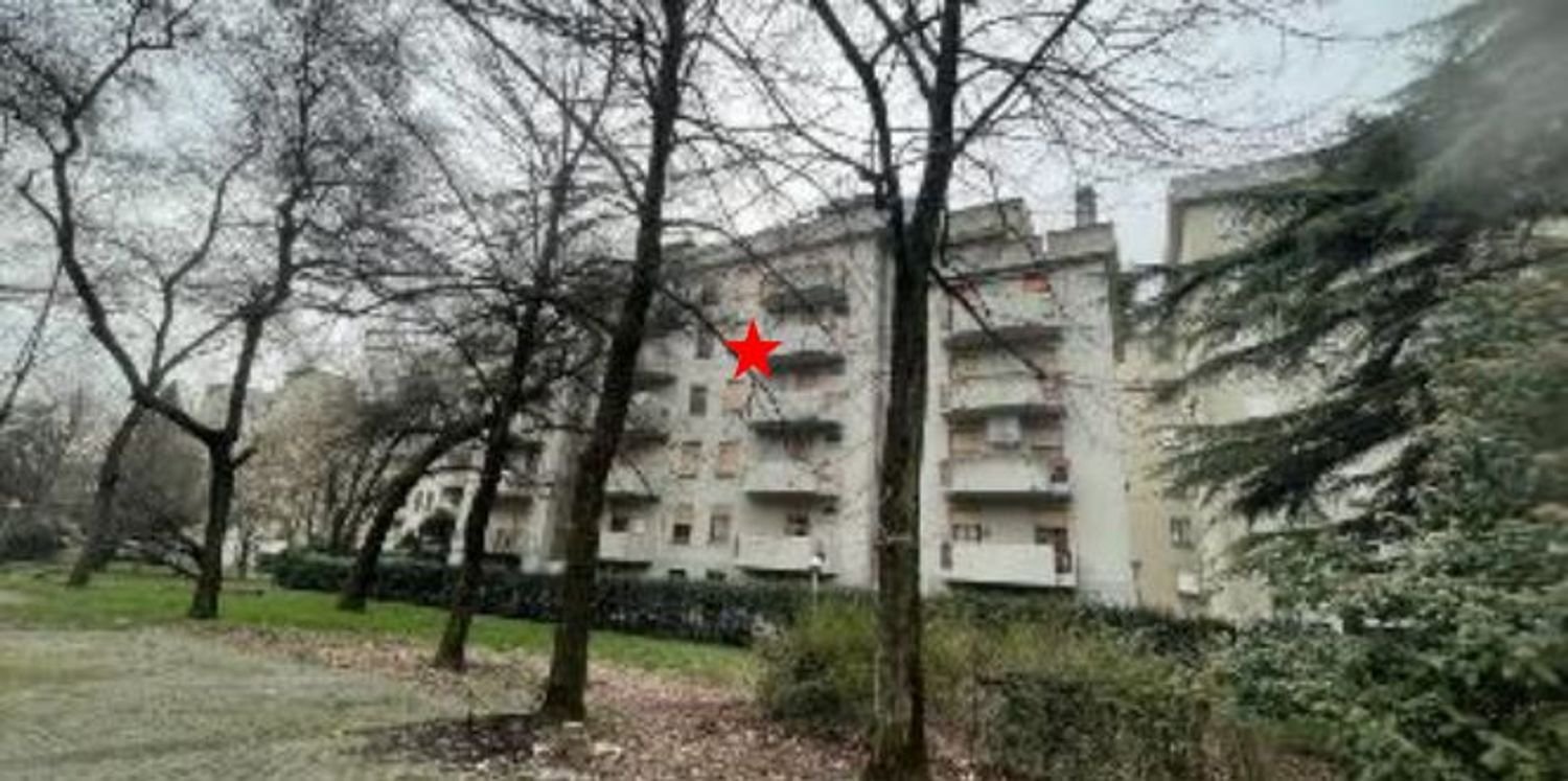 4 bedrooms Apartment in Reggio Emilia, Italy No. 402505