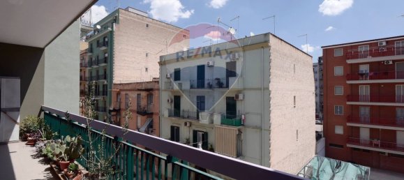 Apartamento T3 em Taranto, Italy N.º 308709 7