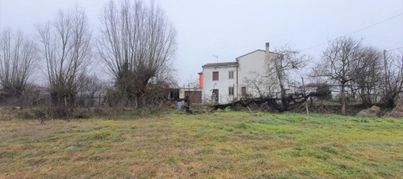 4 rooms House in Rovigo, Italy No. 103514 3