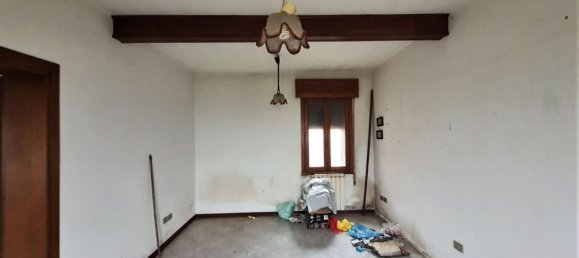 4 rooms House in Rovigo, Italy No. 103514 7