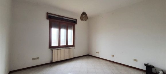 4 rooms House in Rovigo, Italy No. 103514 12