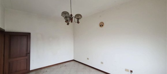 4 rooms House in Rovigo, Italy No. 103514 16