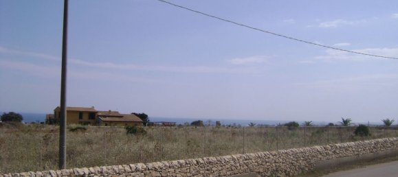 قطعة أرض في Portopalo di Capo Passero, Italy 186000متر مربع رقم 58900 24