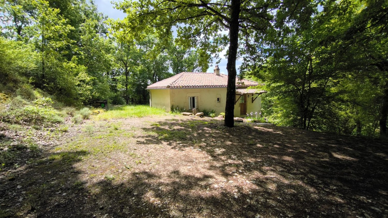 3 chambres Maison à Lot, France No. 300140