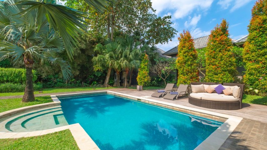 4 chambres villa à louer à Canggu, Badung, Bali, Indonesia № 3626