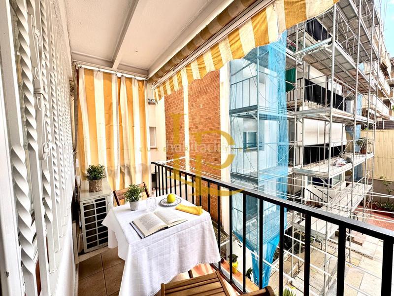 Apartamento de 3 dormitorios en Cerdanyola del Vallès, Spain No. 142719