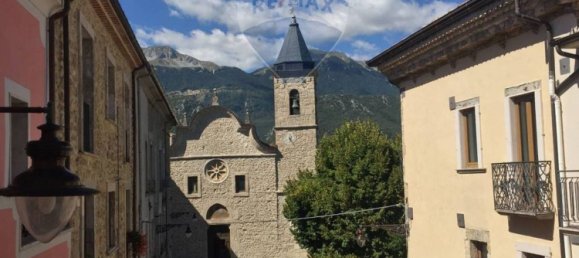 14 rooms House in Castel San Vincenzo, Italy No. 62465 21