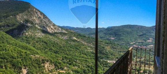 14 rooms House in Castel San Vincenzo, Italy No. 62465 19