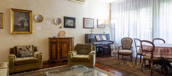 Apartamento de 3 divisões em Monza, Italy N.º 259978 7