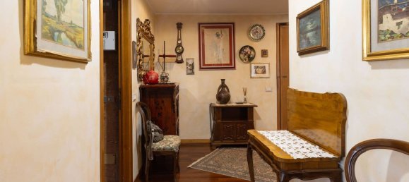 Apartamento de 3 divisões em Monza, Italy N.º 259978 4