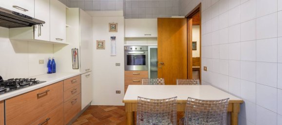 Apartamento de 3 divisões em Monza, Italy N.º 259978 29