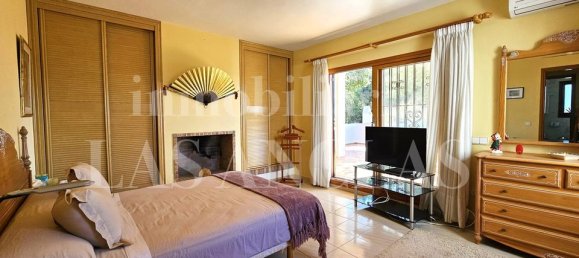 5 bedrooms Villa in Jesus, Spain No. 189820 11