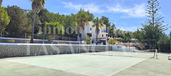 5 bedrooms Villa in Jesus, Spain No. 189820 4