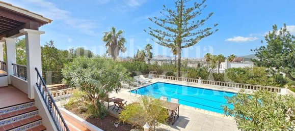 5 bedrooms Villa in Jesus, Spain No. 189820 2