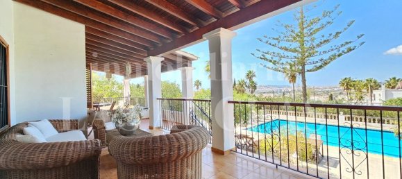 5 bedrooms Villa in Jesus, Spain No. 189820 3