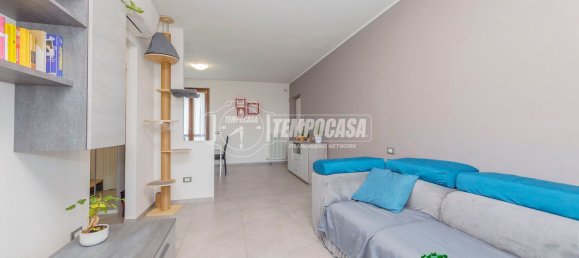 3 bedrooms Duplex in Piacenza, Italy No. 345994 4