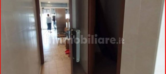 2 rooms Commercial property in Mercallo, Italy No. 378647 8