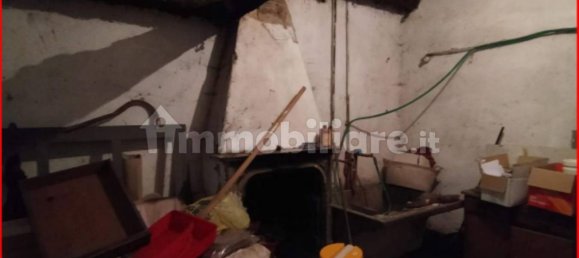 2 rooms Commercial property in Mercallo, Italy No. 378647 13