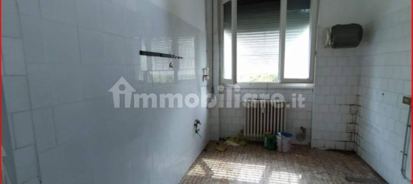 2 rooms Commercial property in Mercallo, Italy No. 378647 7