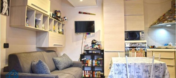 1 bedroom Apartment in Sesto San Giovanni, Italy No. 272561 4