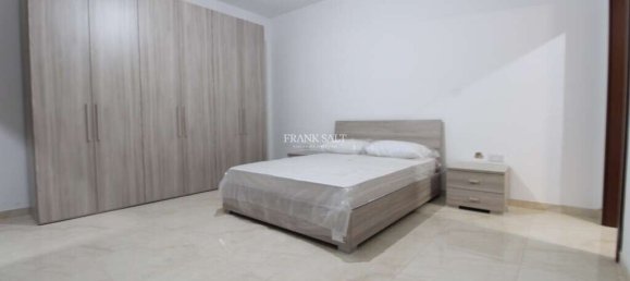 Квартира с 3 спальнями в Кренди, Мальта № 7028 31