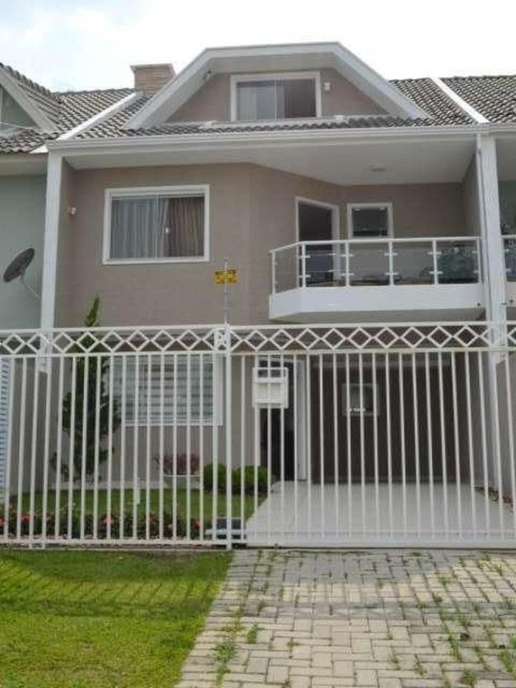 4 bedrooms House in Curitiba, Brazil No. 517247