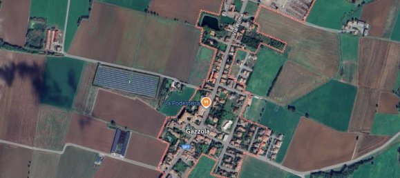 3 bedrooms Apartment in Gazzola, Italy No. 212478 3