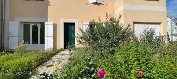 2 bedrooms Apartment in Saint-Jean-de-Braye, France No. 52176 8