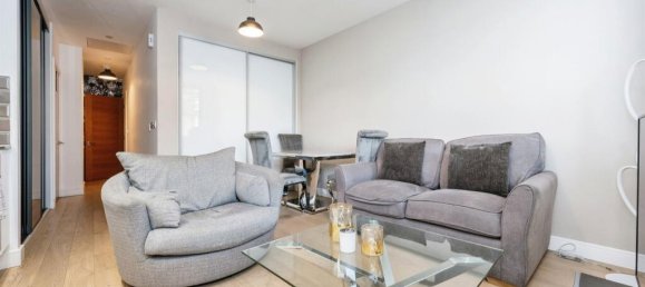 1 bedroom Apartment in Bushey, United Kingdom No. 6829 21