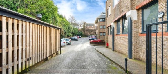 1 bedroom Apartment in Bushey, United Kingdom No. 6829 6