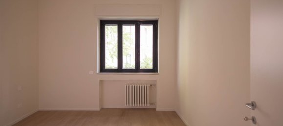 2 غرف نوم شقة في Milan, Italy رقم 356606 11