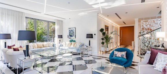 Villa de 6 dormitorios en Jumeirah Islands, UAE No. 112116 3