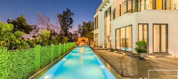 Villa de 6 dormitorios en Jumeirah Islands, UAE No. 112116 2