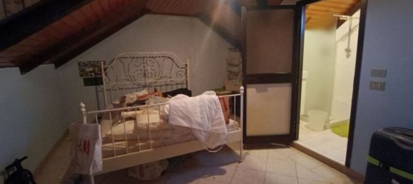 3-salle Appartement à Alba, Italy No. 117681 6