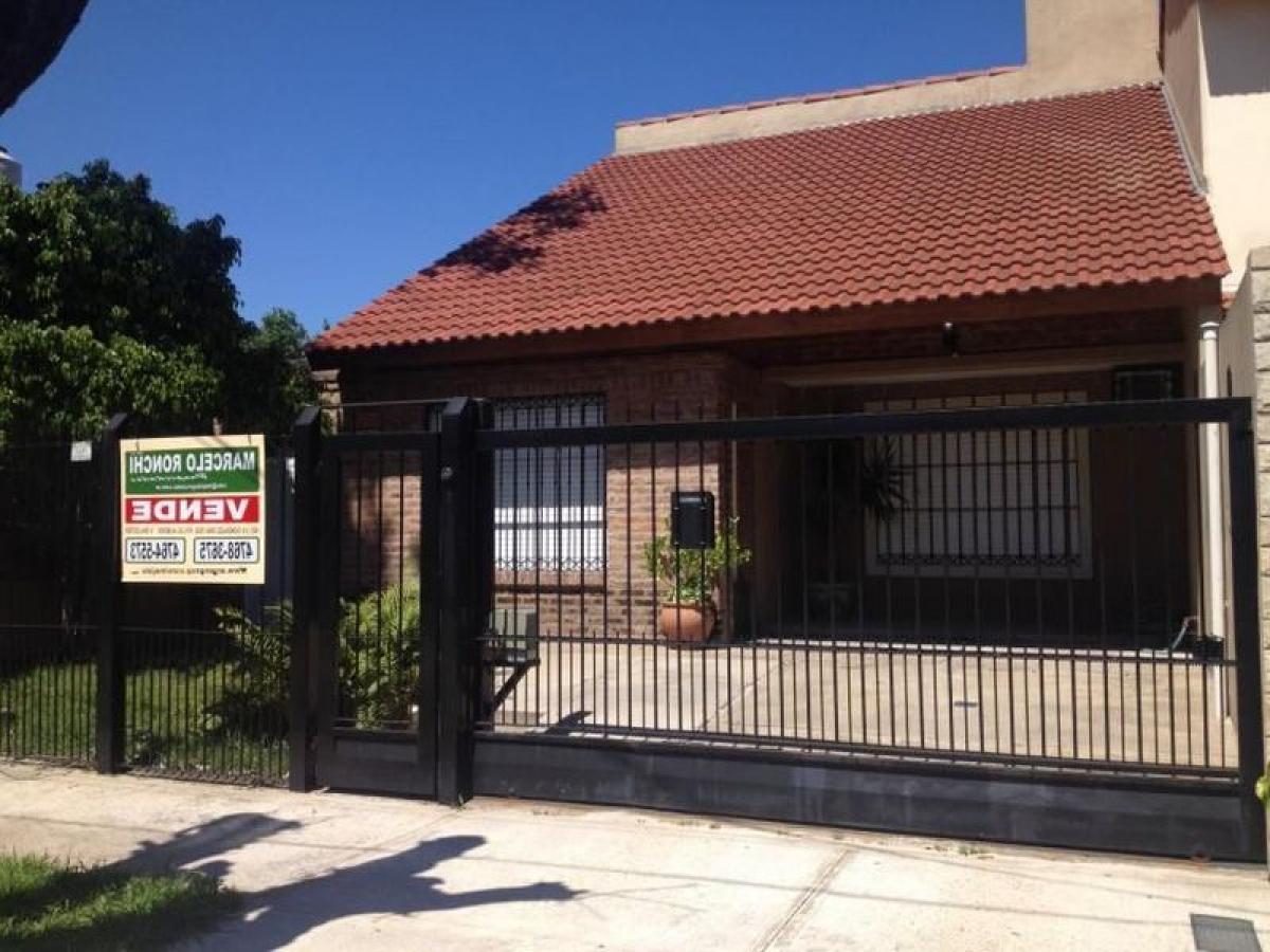 3 bedrooms House in General San Martin, Argentina No. 90960