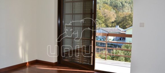 5 bedrooms House in Vila Nova de Cerveira, Portugal No. 88794 9