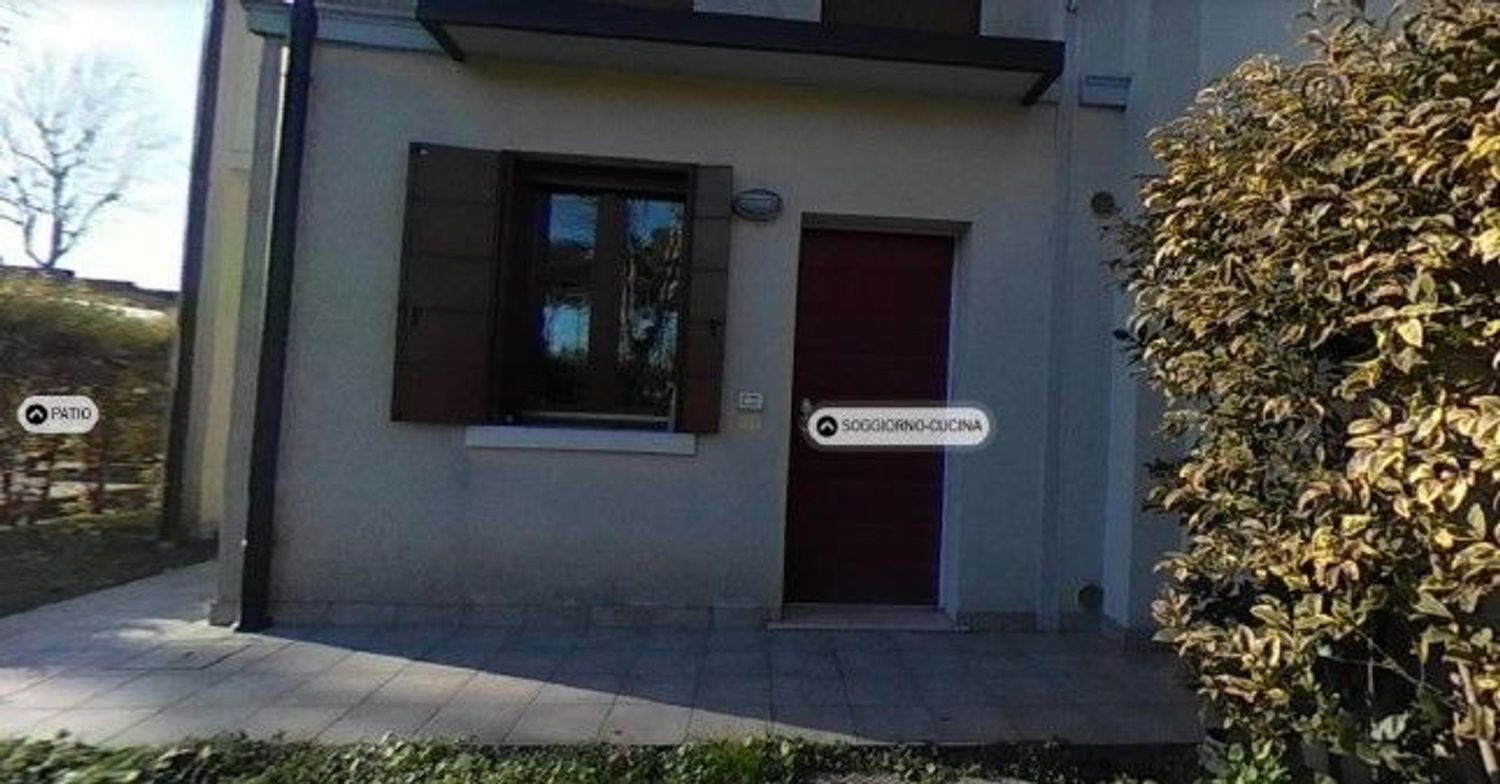 Apartamento de 3 divisões em Jesolo, Italy N.º 15476