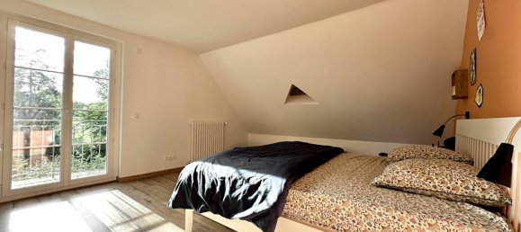 Casa de 5 dormitorios en Courteuil, France No. 61309 6