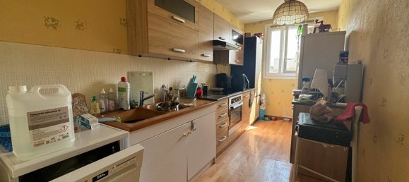 2 Schlafzimmer Wohnung in Laval, France, Nr. 282496 2