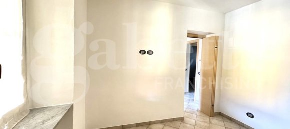 3 rooms Apartment in Cernusco sul Naviglio, Italy No. 13176 8